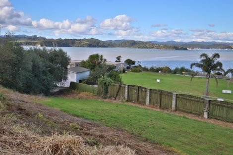 Photo of property in 1/3 Seaview Road, Milford, Auckland, 0620