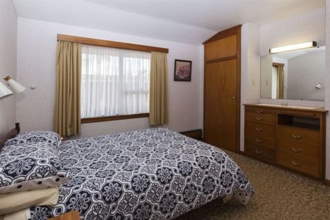 Photo of property in 60 Toorak Avenue, Avonhead, Christchurch, 8042