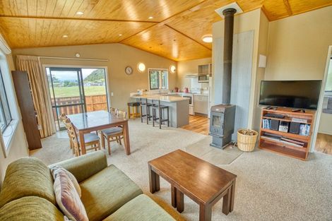 Photo of property in 4 Russell Street, Okarito, Whataroa, 7886