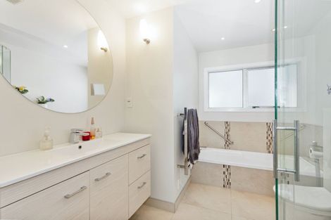 Photo of property in 1a Gill Road, Lowry Bay, Lower Hutt, 5013