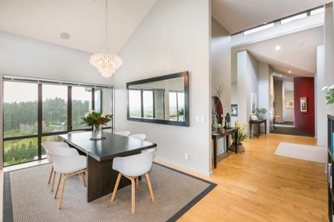 Photo of property in 191 Durham Drive, Havelock North, 4130