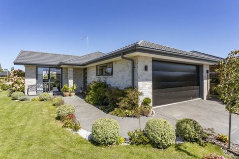 Photo of property in 18 Antill Street, Woodend, 7610