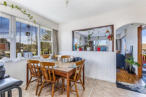 Photo of property in 28 Helena Street, Massey, Auckland, 0614