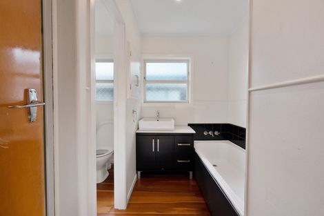 Photo of property in 270 Raeburne Street, Te Awamutu, 3800