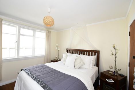 Photo of property in 23 Cumberland Street, Leigh, 0985