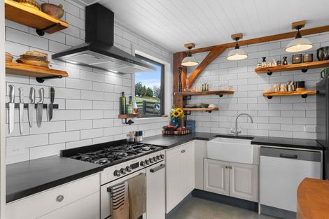 Photo of property in 421 Cames Road, Kaiwaka, 0975