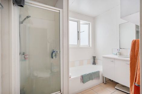 Photo of property in 32 Kauika Road, Avenues, Whangarei, 0110