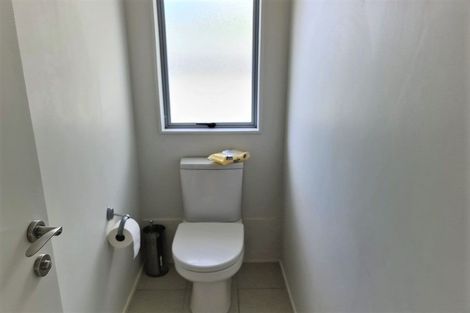 Photo of property in 544 Don Buck Road, Westgate, Auckland, 0614