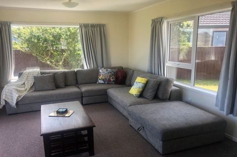 Photo of property in 11 Jasmine Grove, Maungaraki, Lower Hutt, 5010