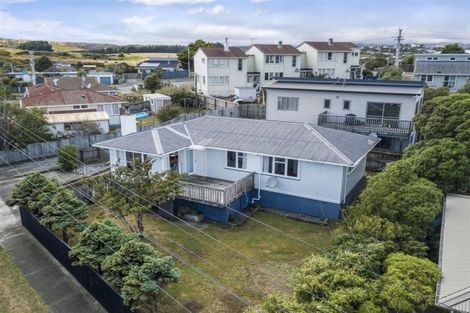 Photo of property in 143 Dimock Street, Titahi Bay, Porirua, 5022