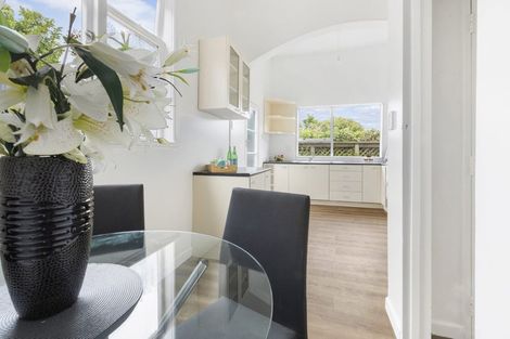 Photo of property in 19 Emerson Street, Berhampore, Wellington, 6023