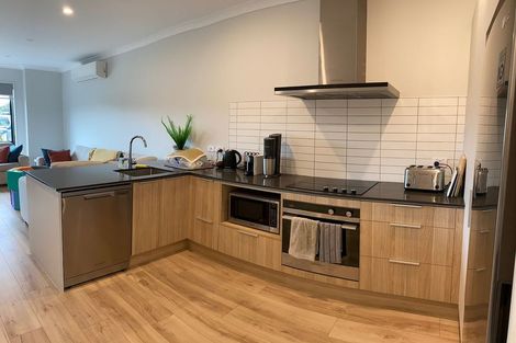 Photo of property in 4/21 Boyes Avenue, Whenuapai, Auckland, 0618