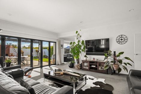 Photo of property in 25 Ethereal Crescent, Mount Pisa, Cromwell, 9383