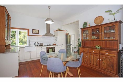 Photo of property in 44 Victoria Avenue, Waiuku, 2123