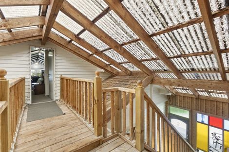 Photo of property in 22 Peace Avenue, Moturoa, New Plymouth, 4310