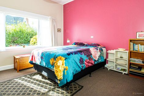 Photo of property in 2 Point Bush Road, Waimate, 7924