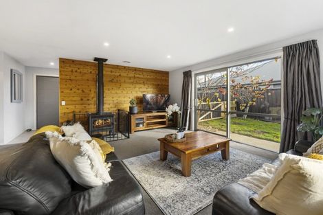 Photo of property in 14 Magnetic Place, Cromwell, 9310