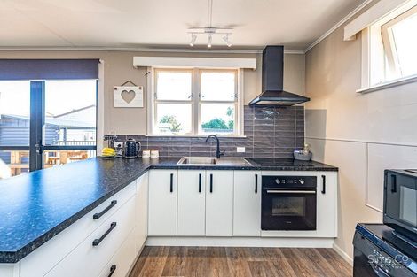 Photo of property in 12 Durham Road, Springvale, Whanganui, 4501