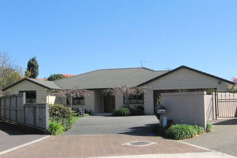 Photo of property in 31 Inglewood Place, Bethlehem, Tauranga, 3110