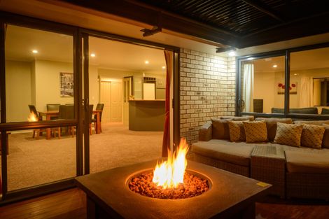 Photo of property in 147 Pacific Drive, Fitzherbert, Palmerston North, 4410