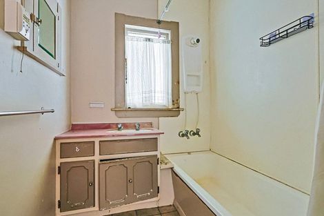 Photo of property in 906 Willowpark Road North, Mayfair, Hastings, 4122