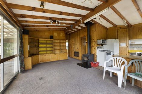 Photo of property in 196 Doctors Point Road, Waitati, 9085