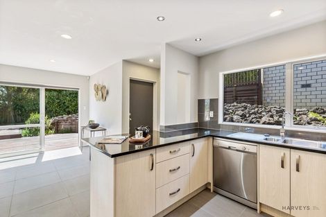 Photo of property in 75b Pleasant Road, Glen Eden, Auckland, 0602