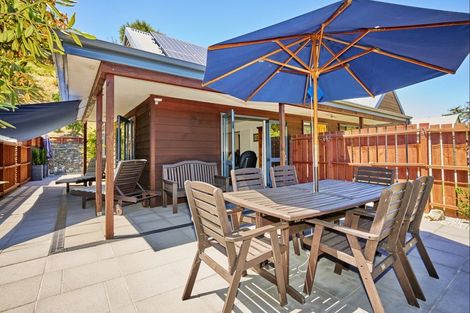 Photo of property in 41 Mcdonnell Road, Arrowtown, 9302