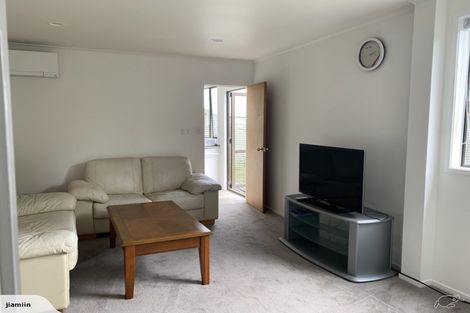 Photo of property in 46 Attwood Road, Paremoremo, Auckland, 0632