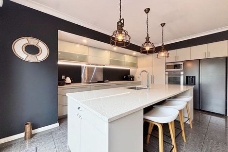 Photo of property in 68 Coolspring Way, Redwood, Christchurch, 8051