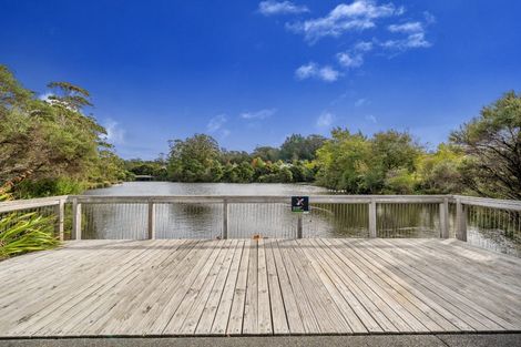 Photo of property in 16 Leafield Crescent, Henderson, Auckland, 0612