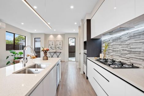 Photo of property in 65c Seabrook Avenue, New Lynn, Auckland, 0600