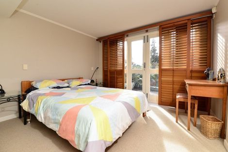 Photo of property in 11 Saint Andrews Terrace, St Andrews, Hamilton, 3200