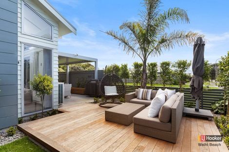 Photo of property in 7 Ian Place, Waihi Beach, 3611