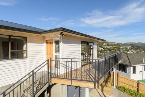 Photo of property in 34 Percy Dyett Drive, Karori, Wellington, 6012