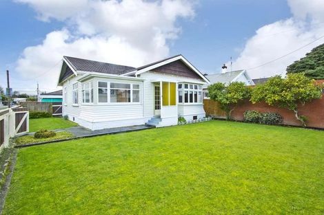 Photo of property in 1 Cudby Street, Woburn, Lower Hutt, 5011