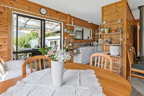 Photo of property in 21 Pakawau-bush Road, Pakawau, Collingwood, 7073