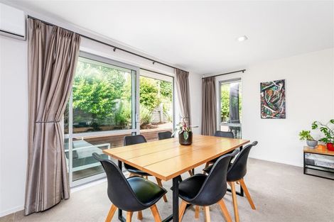 Photo of property in 127 Rangeview Road, Sunnyvale, Auckland, 0612