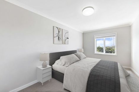 Photo of property in 72 Landmark Terrace, Orewa, 0931
