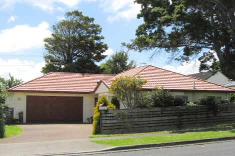 Photo of property in 4 Beach Road, Takanini, 2112