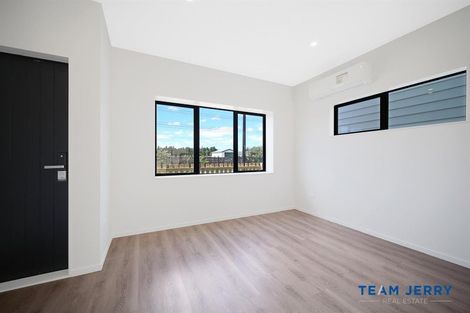 Photo of property in 30 Survila Street, Papakura, 2110