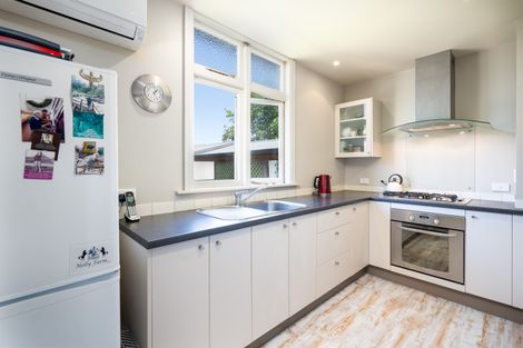 Photo of property in 14 Roxburgh Street, Sydenham, Christchurch, 8023