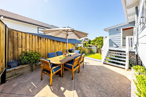 Photo of property in 8a Commissariat Road, Mount Wellington, Auckland, 1060