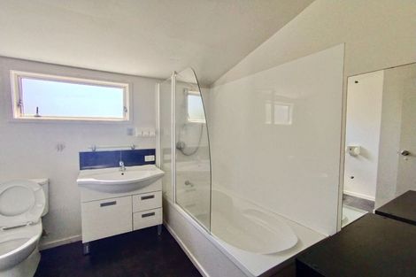 Photo of property in 131i St Georges Road, Avondale, Auckland, 0600