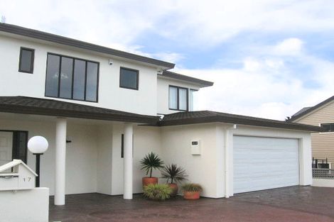 Photo of property in 17 Signallers Grove, Strathmore Park, Wellington, 6022