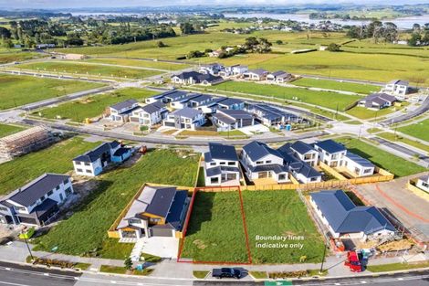 Photo of property in 11 Kaitiaki Drive, Clarks Beach, 2122