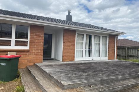 Photo of property in 69 Arimu Road, Papakura, 2110