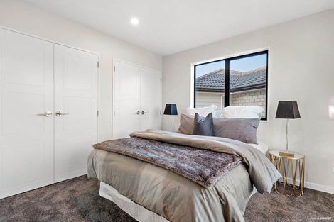 Photo of property in 4 Cloonlyon Drive, Flat Bush, Auckland, 2019