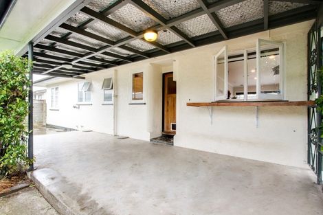 Photo of property in 6 Oxford Street, Taradale, Napier, 4112