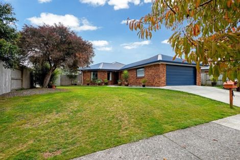 Photo of property in 5 Meridian Grove, Kelvin Grove, Palmerston North, 4414